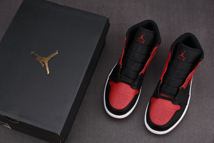 jordan 1 mid banned (2020) - 554724-074