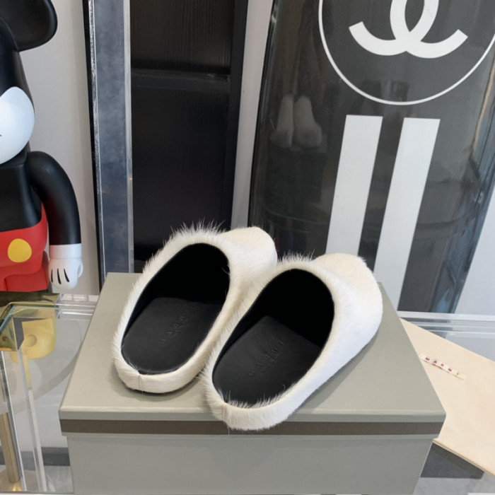 marni fussbett sabot loafers