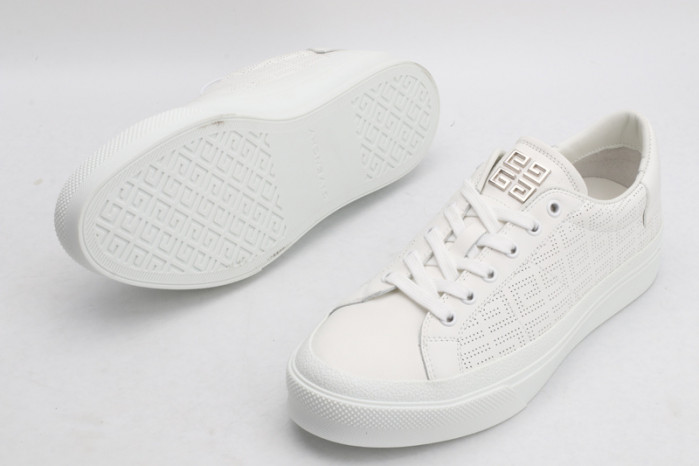 gi_venchy sneaker