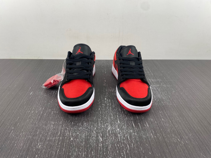 air jordan 1 low og wmns “satin bred " fd4810-061