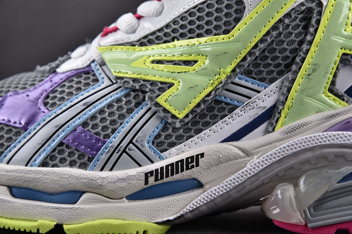 Ba*len*cia*ga -runner