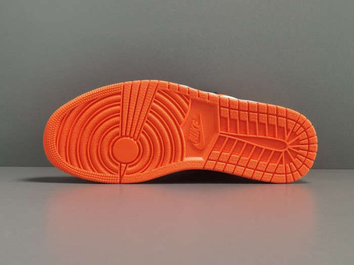 jordan 1 retro high electro orange - 555088-180