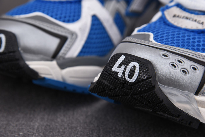 Ba*len*cia*ga -runner