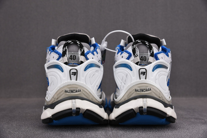 Ba*len*cia*ga -runner