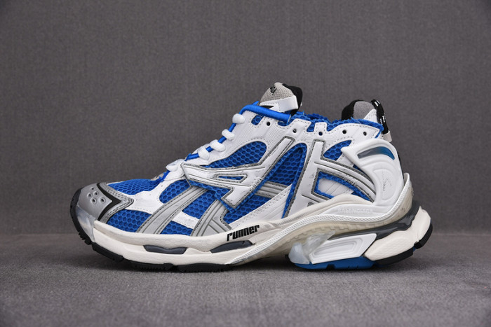 Ba*len*cia*ga -runner