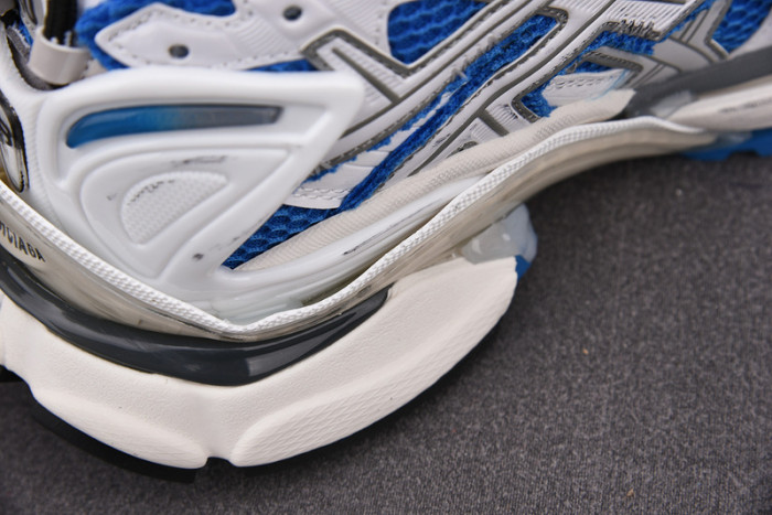 Ba*len*cia*ga -runner