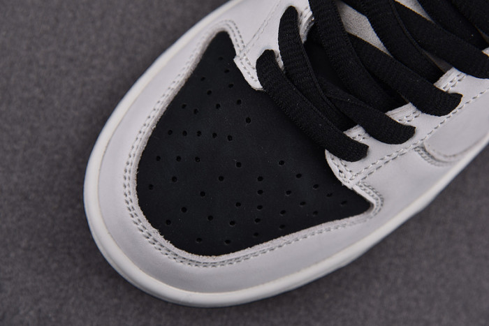 nike sb dunk low“initial d/toyota ae86” ae1391-086