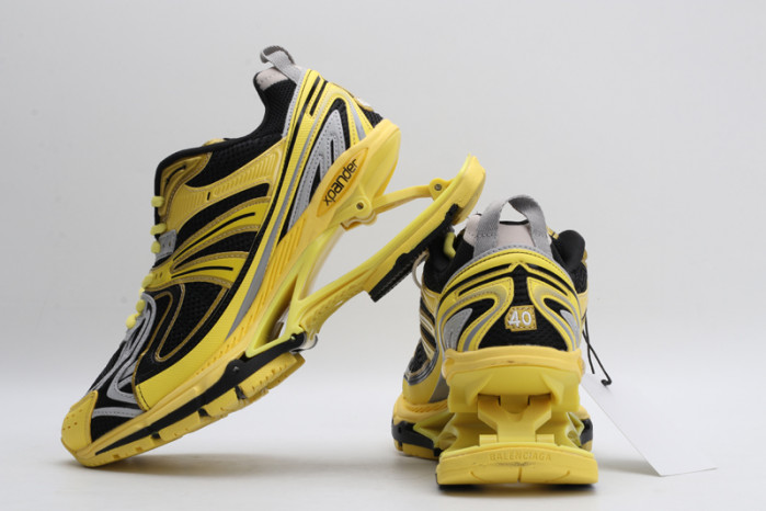 Ba*len*cia*ga x-pander