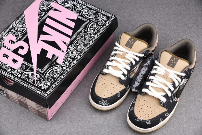 travis scott x nike sb dunk low ts ct5053-001