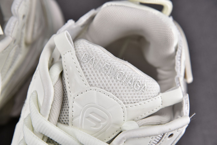 Ba*len*cia*ga -runner