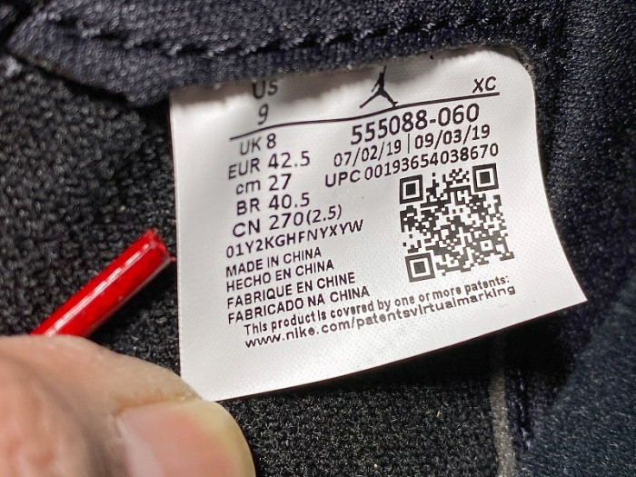 air jordan 1 black satin gym red 555088-060