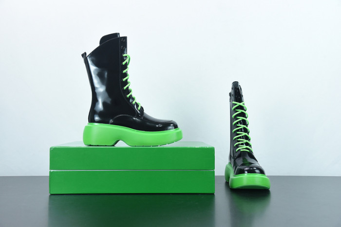 Bo*te*ga ve*ne*ta boots