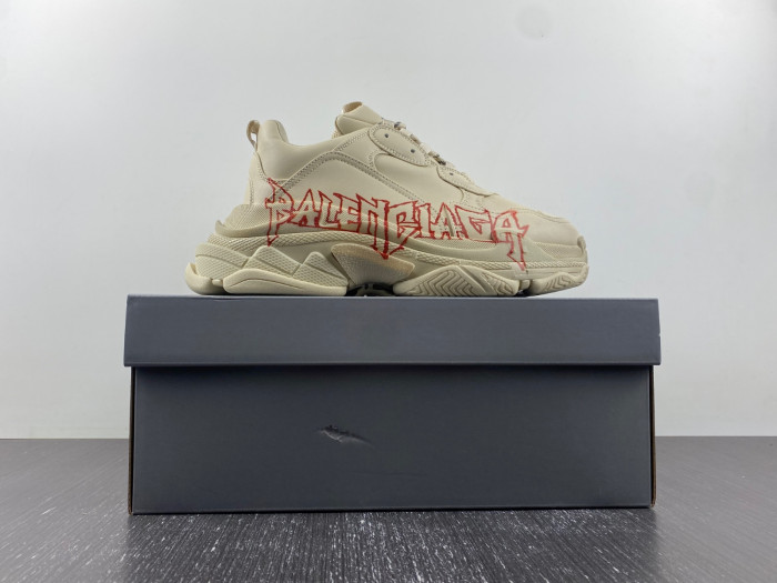 blcg sneaker triple.s.