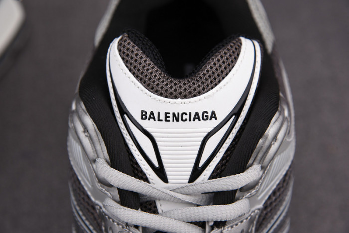 Ba*len*cia*ga x-pander