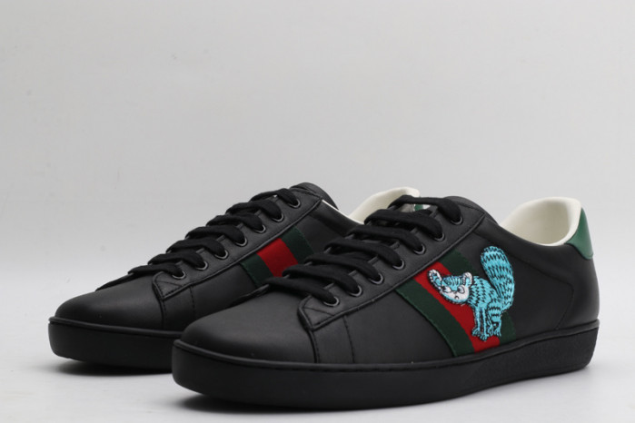 G*u*i ace embroidered low-top sneaker