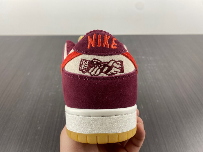 nike sb dunk low skate like a girl dx4589-600