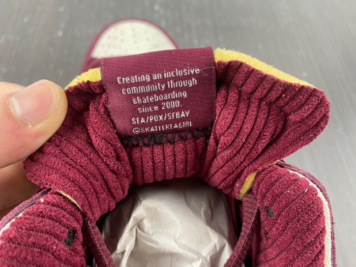 nike sb dunk low skate like a girl dx4589-600