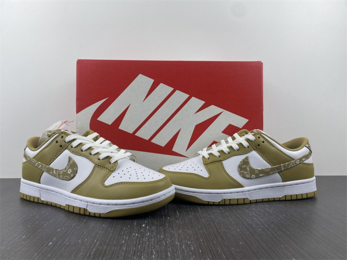 nike dunk low essential paisley pack barley  dh4401-104