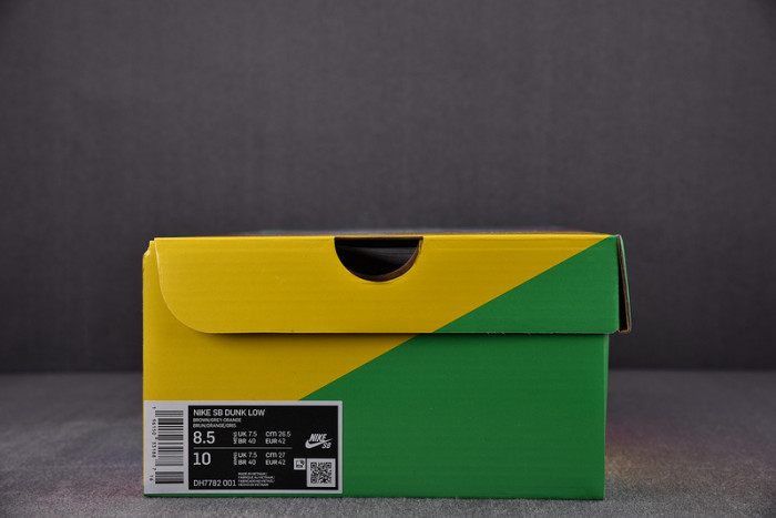 crushed dc nike sb dunk low dh7782-001