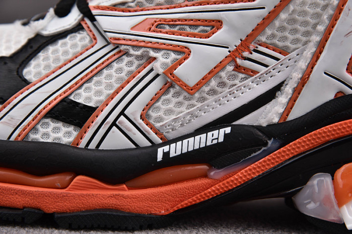 Ba*len*cia*ga -runner