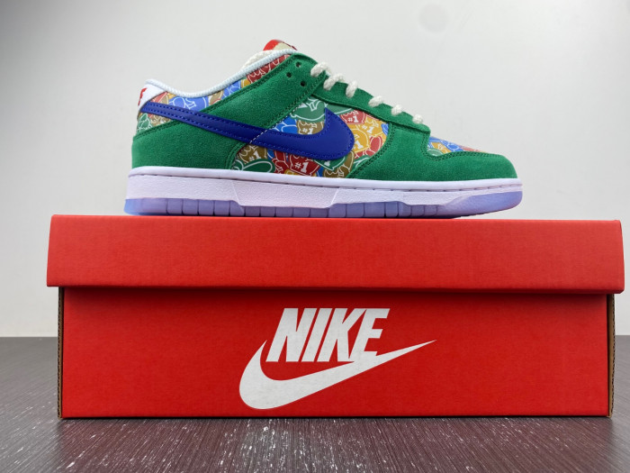 nike dunk low foam finger - dz5184-300
