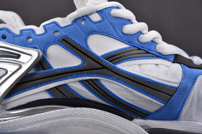 Ba*len*cia*ga -runner