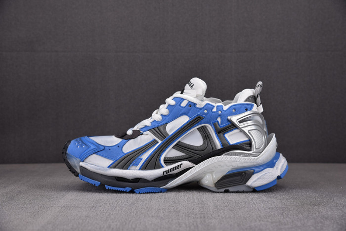 Ba*len*cia*ga -runner