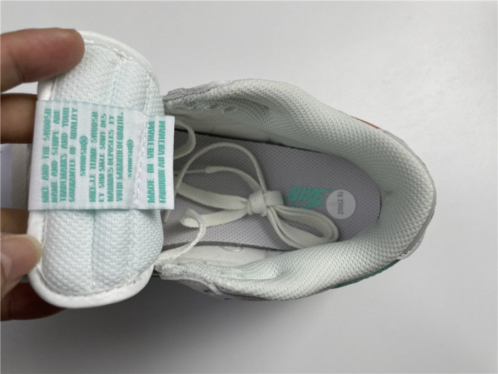 nike dunk low gs tropical twist cw1590-101