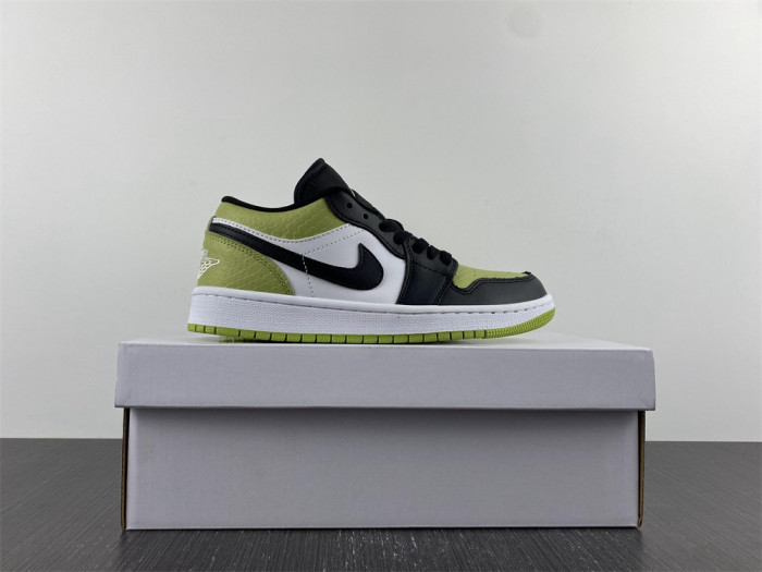 air jordan 1 low "vivid green snakeskin" dx4446-301