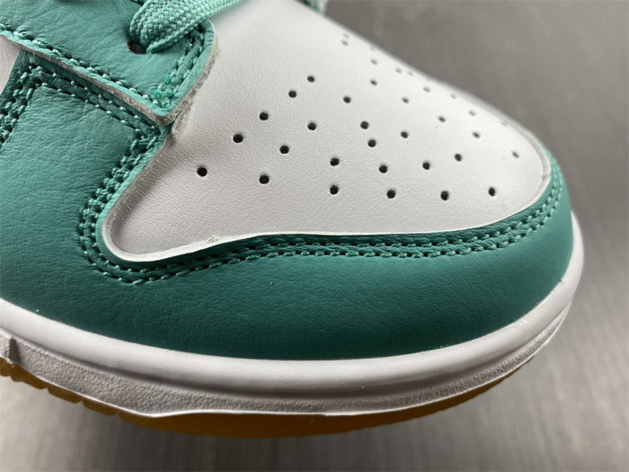 nike dunk low turquoise green orange dv2190-100