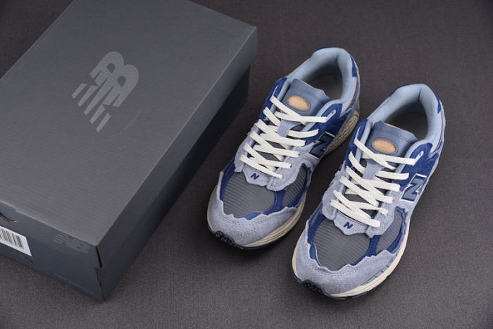 new balance 2002r‘refined future’ m2002rdi