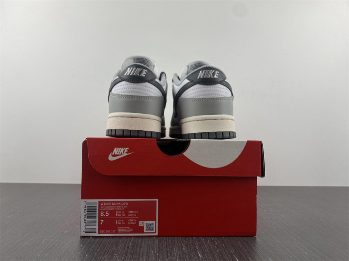 nike dunk low light smoke grey  - dd1503-117