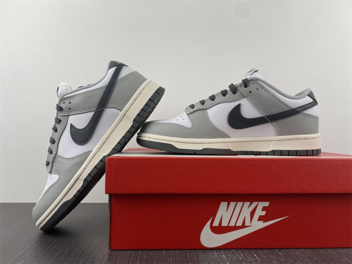 nike dunk low light smoke grey  - dd1503-117