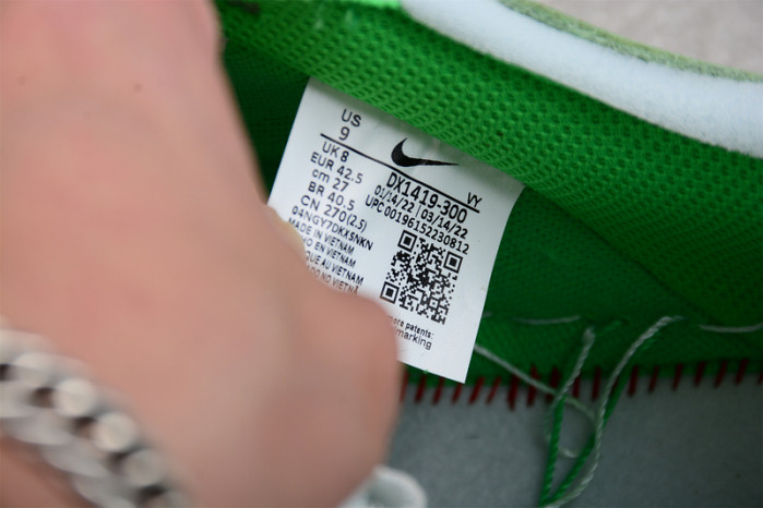 ofw x nike air force 1 low light green spark dx1419-300