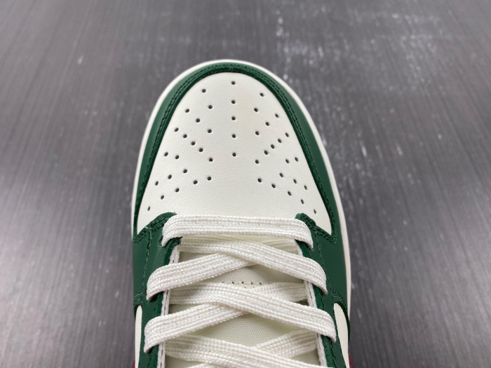 nike dunk low gorge green fb7160-161