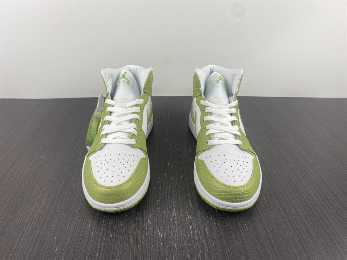 jordan 1 mid green python (w) - dv2959-113