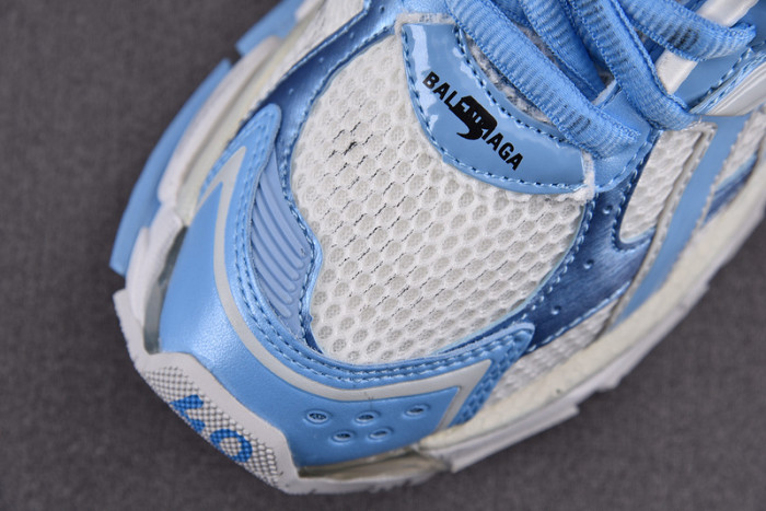 Ba*len*cia*ga -runner