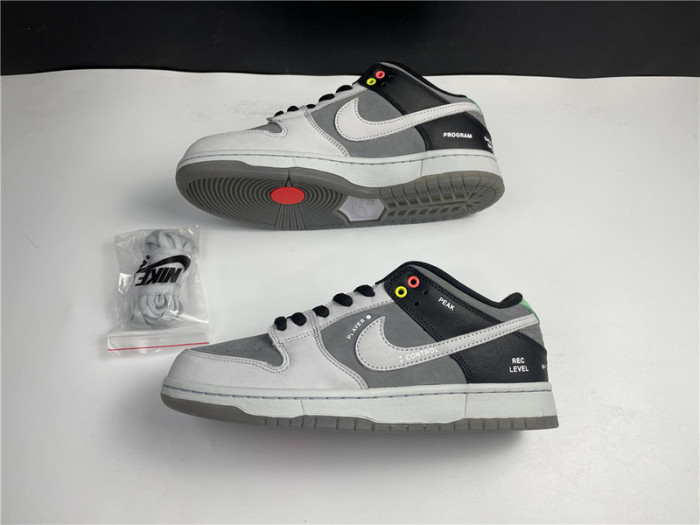 nike sb dunk low camcorder cv1659-001