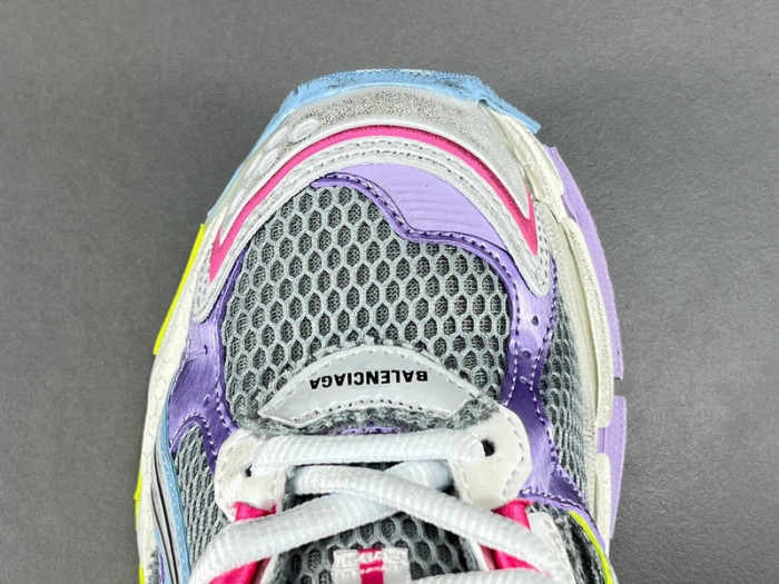 Ba*len*cia*ga -runner