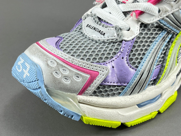 Ba*len*cia*ga -runner