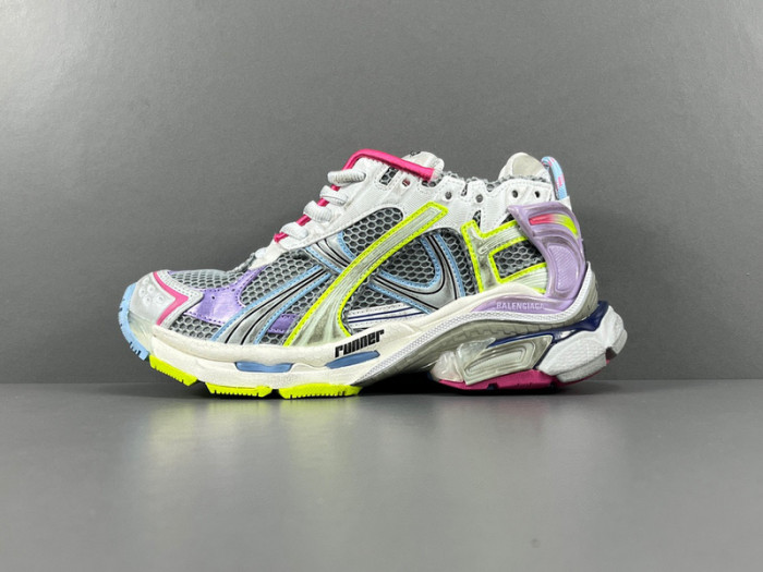 Ba*len*cia*ga -runner