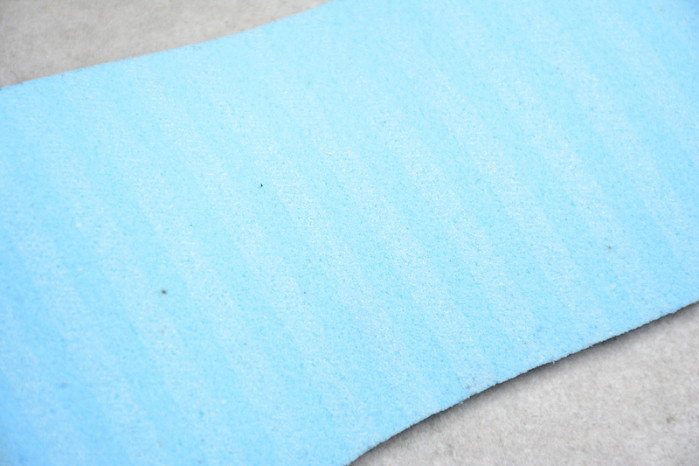 air jordan 1 mid bred toe  554724-066