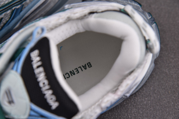 Ba*len*cia*ga -runner