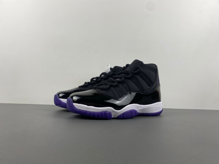air jordan 11 retro white/black/purple ct8812-999