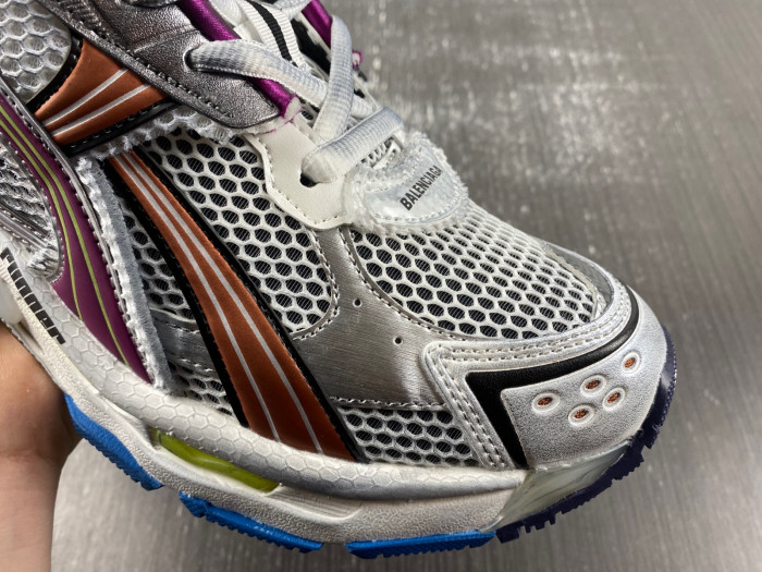 Ba*len*cia*ga -runner