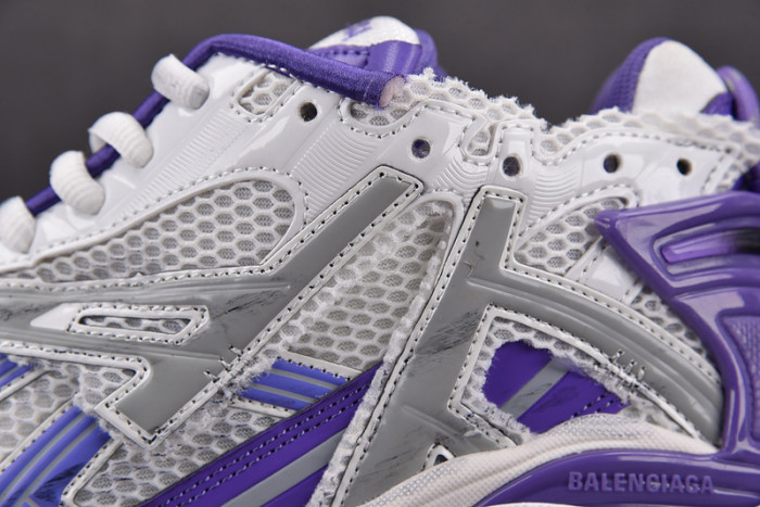 Ba*len*cia*ga -runner