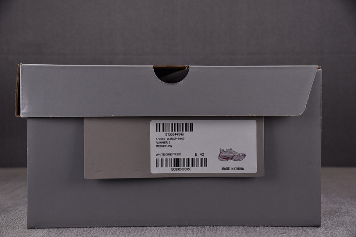 Ba*len*cia*ga -runner