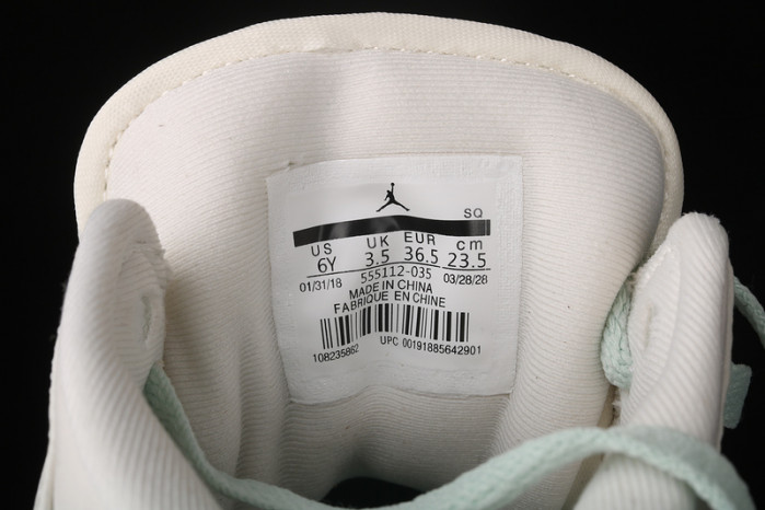 air jordan 1 mid gg “multi color ” 555112-035.