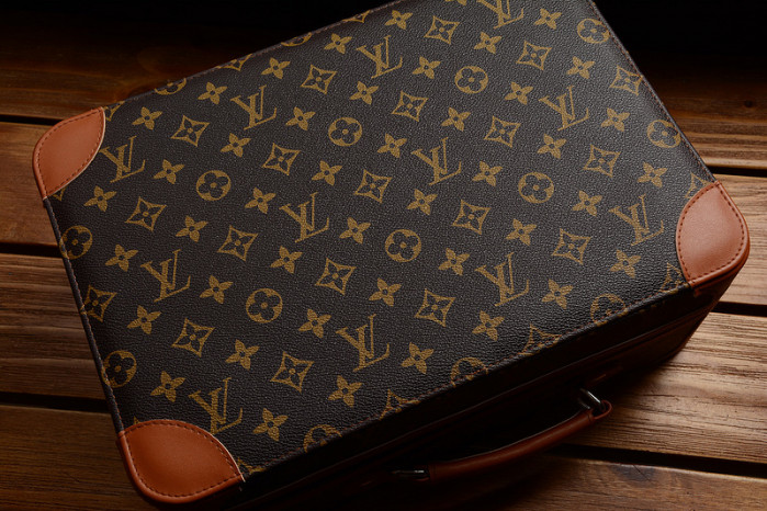 air jordan 1 ofw-l0vt aq0818-158 (with case)