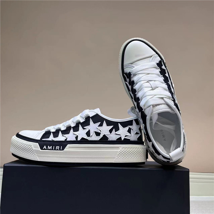 a*iri low sneakers